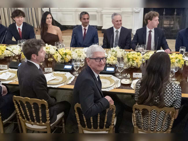 World’s Biggest Tech CEOs at White House Dinner